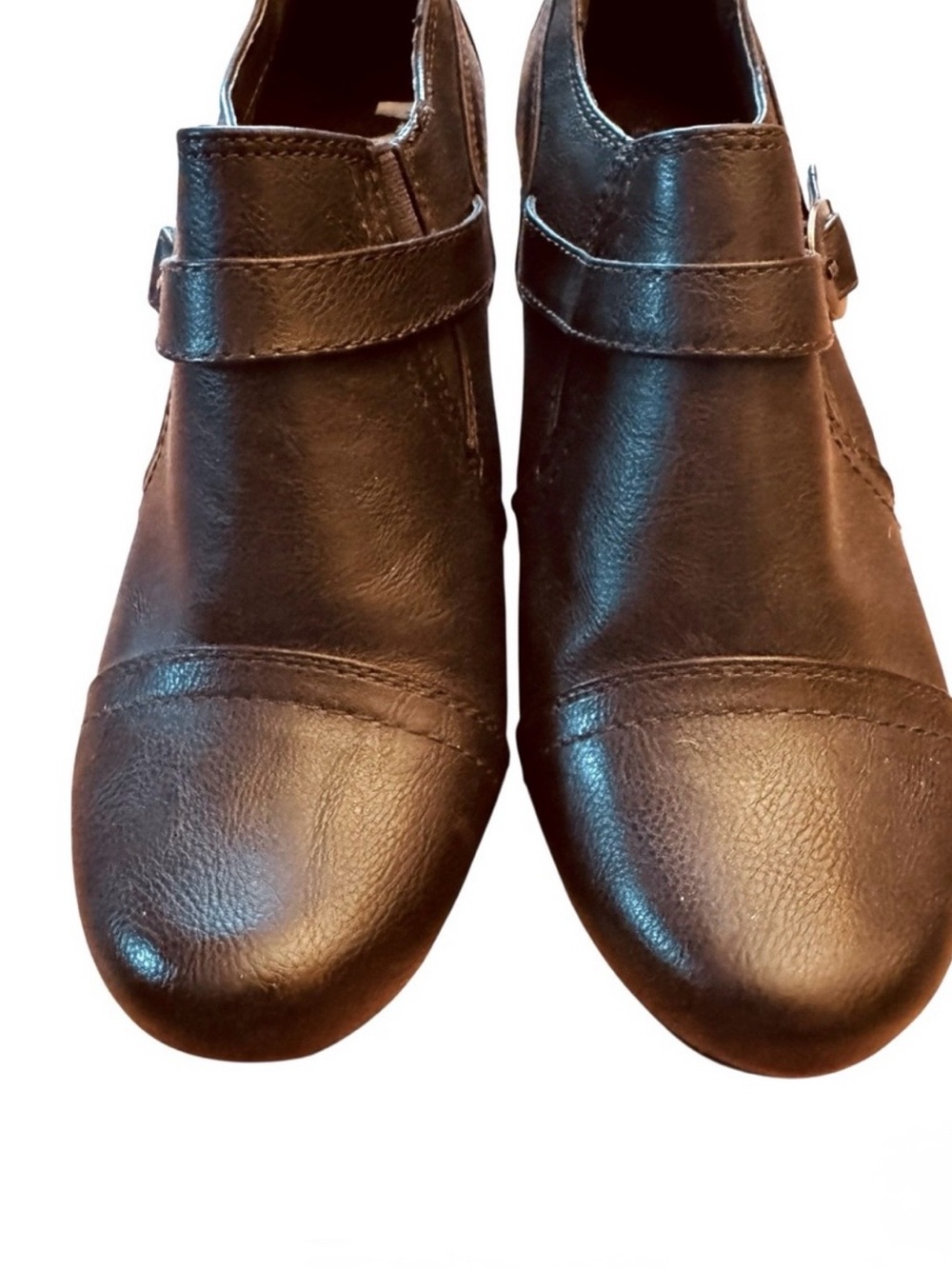 BARE TRAPS WOMEN’S BROWN SLIP ON CARIDA STRAP STRETCH BUCKLE ANKLE BOOTS 8.5 W